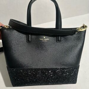 Kate Spade Greta Court Glitter Penny Satchel 
Mint Condition